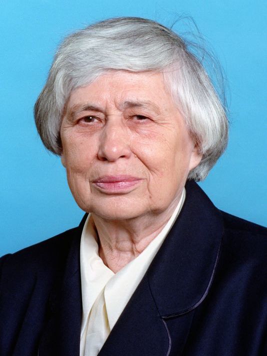 R. Várkonyi Ágnes